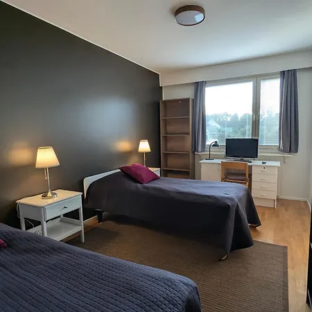 And Spacious In Center - Own Carport And Private Sauna Apartment