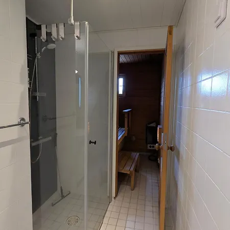 Apartmán And Spacious In Center - Own Carport And Private Sauna *